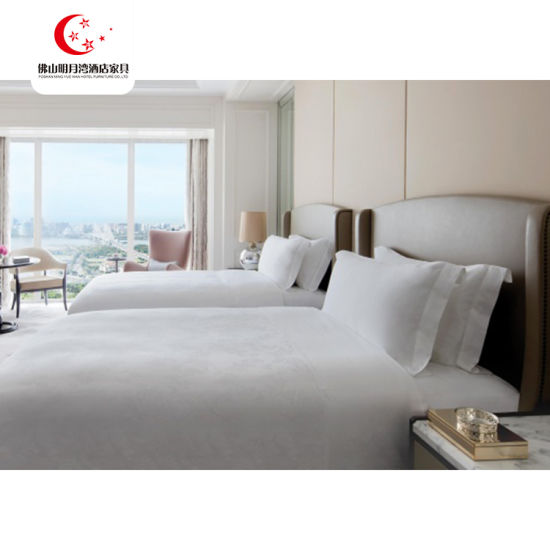 مجموعة غرف نوم إيطالية وسادة سرير اللوح الأمامي أثاث غرفة الفندق الفاخرة