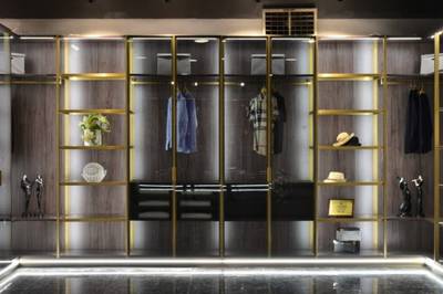خزانة ملابس خزانة ملابس فاخرة من الألومنيوم مع ضوء Led لفيلا وشقة كبيرة الحجم مجموعات أثاث غرف النوم من الصين على Topchinasupplier Com